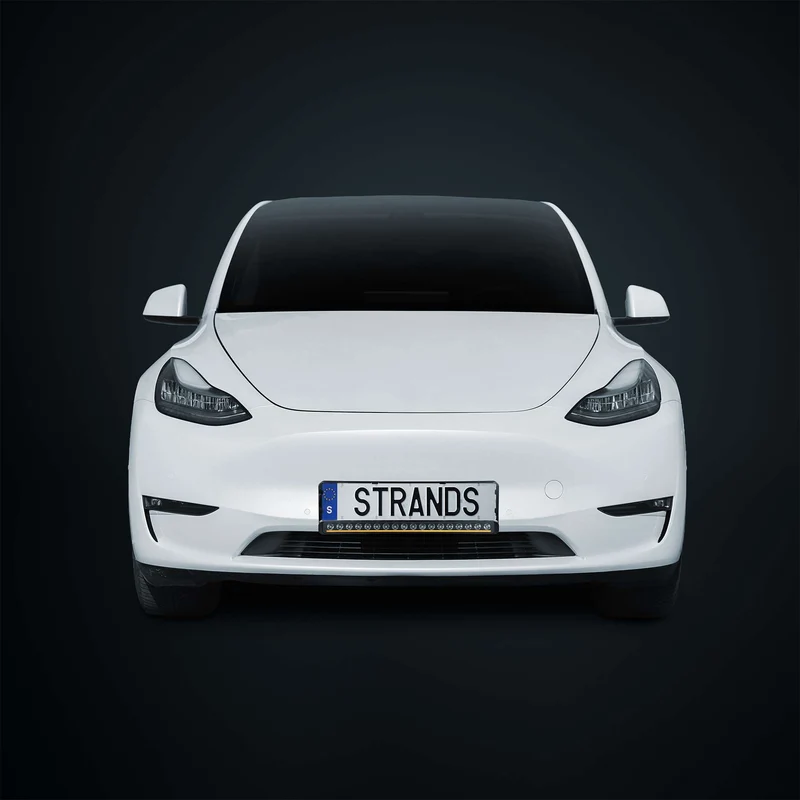 Strands Nuuk D-Line Nummerplåtsljusramp Kit för Tesla Model Y 2020-2024