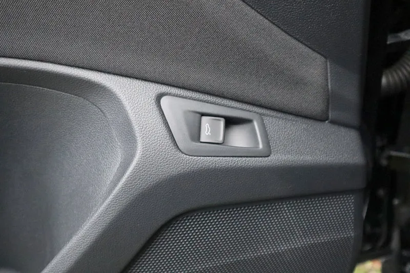 Push Button driver door eletrical tailgate for VW T-Roc A11