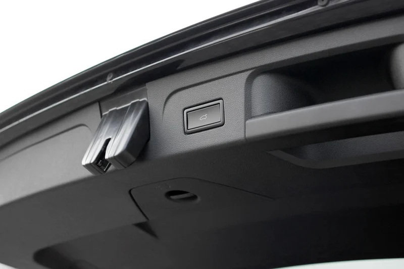Retrofit kit electric tailgate for VW Touran 5T