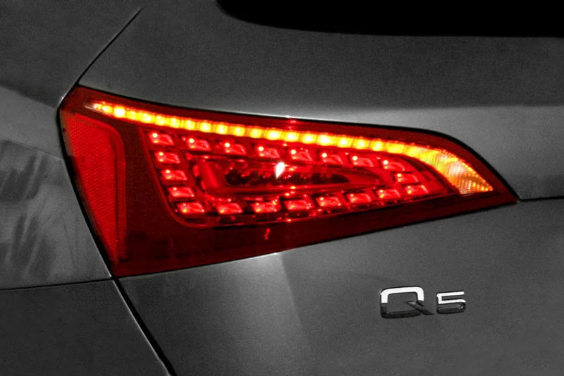 Cable set + coding dongle LED taillights for Audi Q5