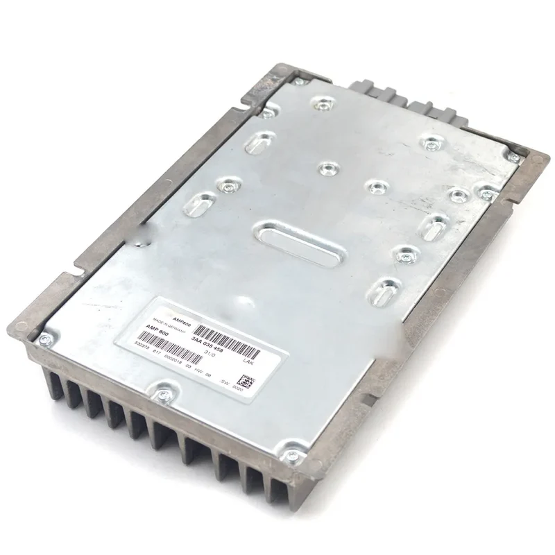 VW 3AA035456B Amp600