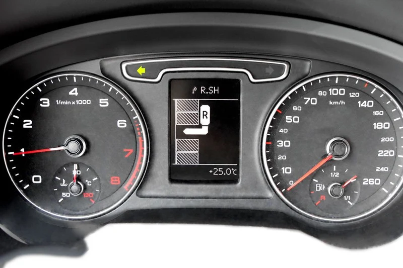 Complete kit Park Assist with surrounding display for Audi Q3 8U