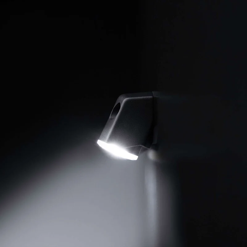 Strands Firefly Scene Light 30W / 2000 Lumen