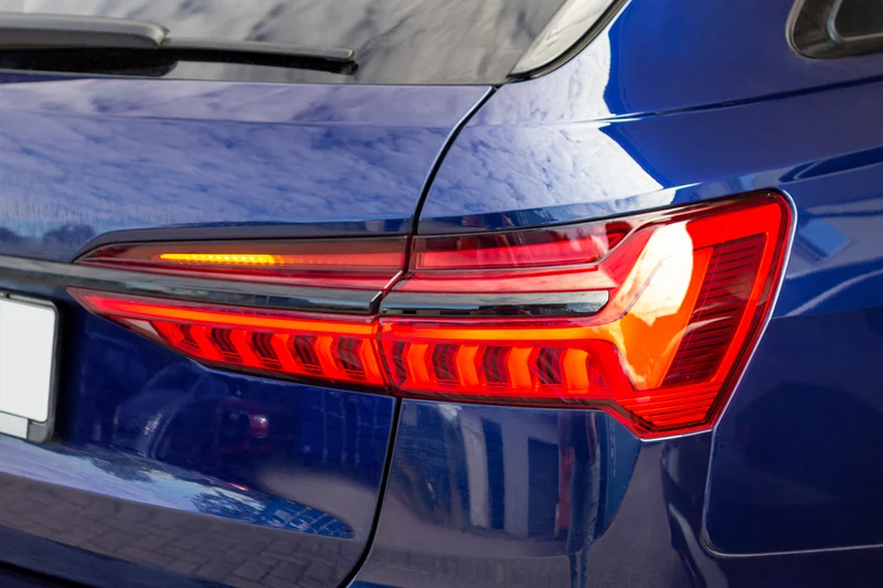 Complete set of LED rear lights with dynamic light staging for Audi A6 4A