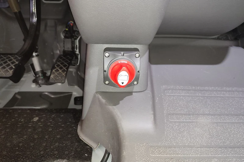 Complete Battery Main Switch Kit for VW Crafter SY, SC, MAN TGE