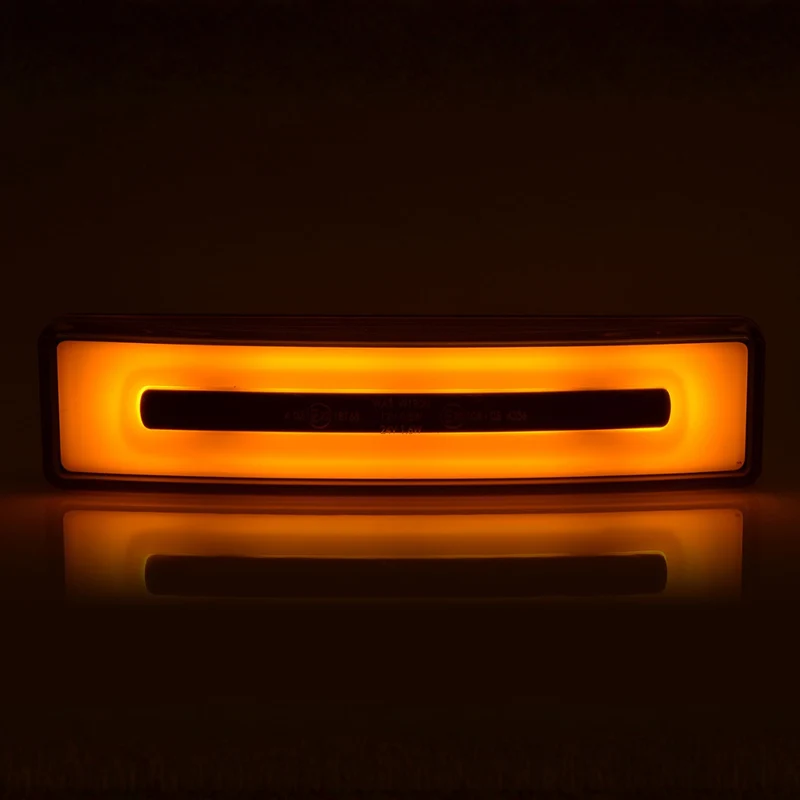 Bärnstensfärgad Scania Neon LED-visirlampa med kontakt