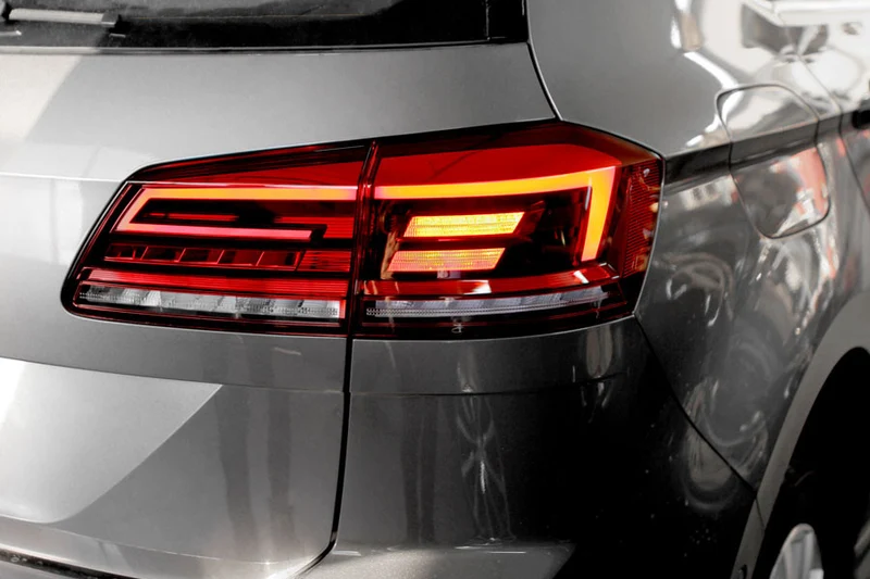 Complete kit Facelift LED rear lights for VW Golf 7 Sportsvan