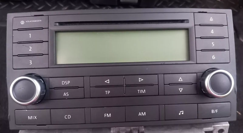 VW 7L6 035 195D Bilstereo