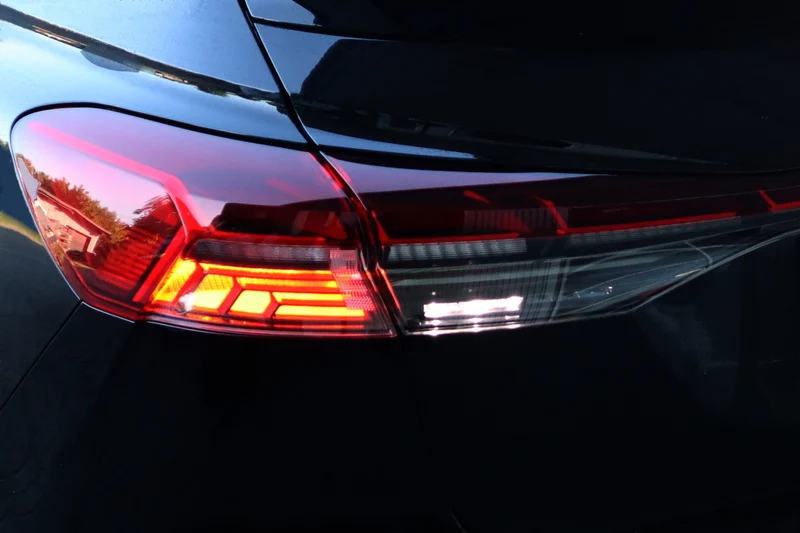 Complete set LED rear lights with dynamic flashing light for Audi Q4 F4